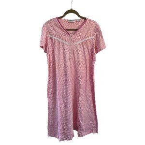 Country Store Pink Floral Nightgown M 100% Cotton – Snuggle in Style & Comfort!